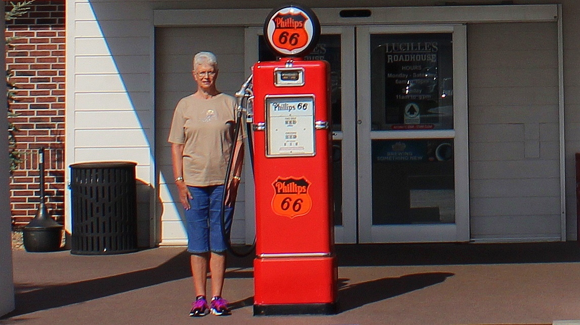 Click to Enlarge-Esc to Close EventPhotos/Route66/Route 66-3652.JPG
